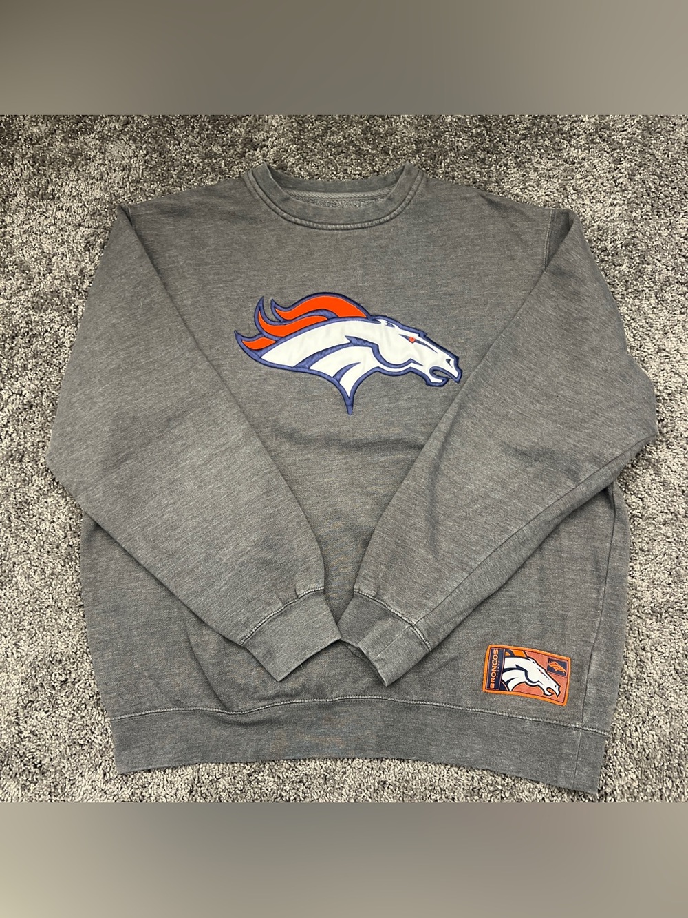 Denver Broncos Majestic Sweatshirt Men’s XL Gray Blue Orange Logo Embroidered